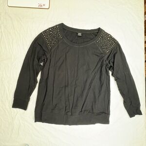 Torrid womens long sleeve pullover black top size 2, metallic accents